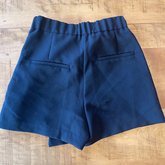 Bershka skort - Picture 3 of 3